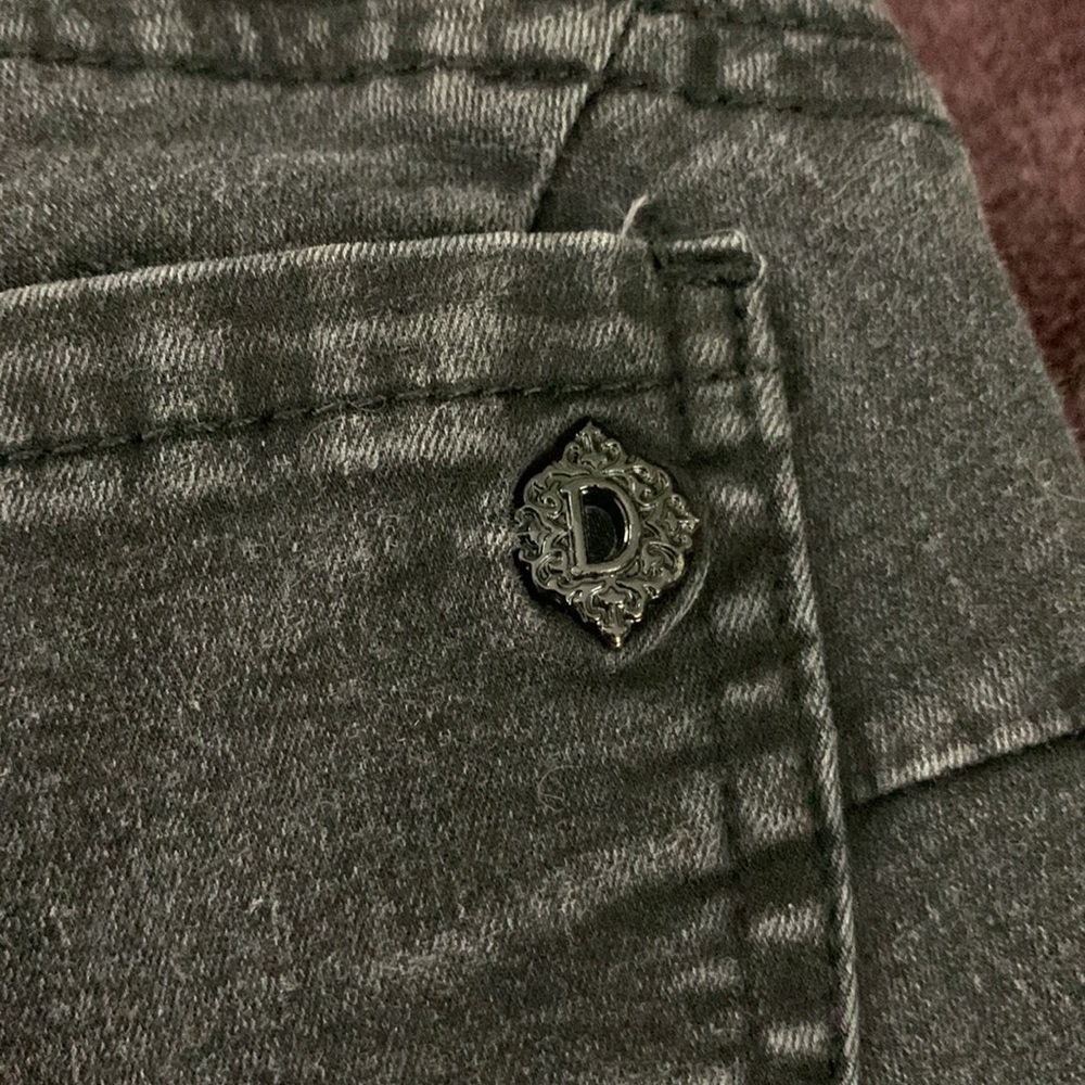 Democracy “Ab”solution Jeans - Picture 5 of 6